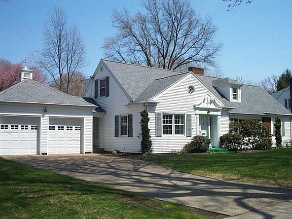3rd image of 311 Seminole Dr