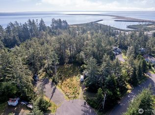 958 Gemini Court SE, Ocean Shores, WA