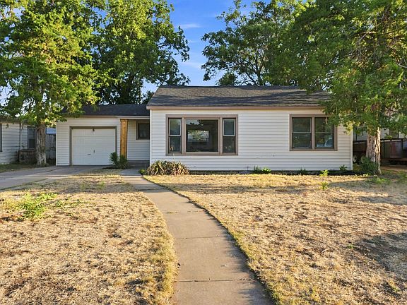 2nd image of 4018 32nd St