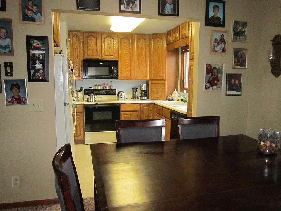 2nd image of 204 48th St