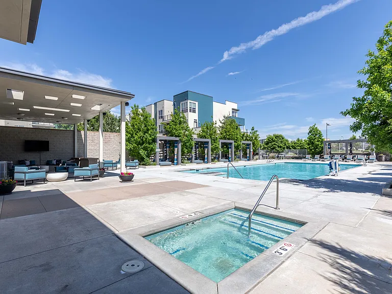 Arista Uptown — Photo 15