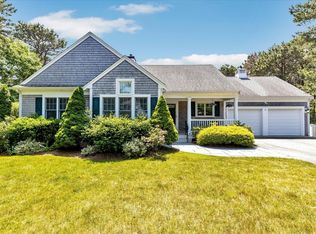 19 Eagle Ln, Barnstable, MA 02630
