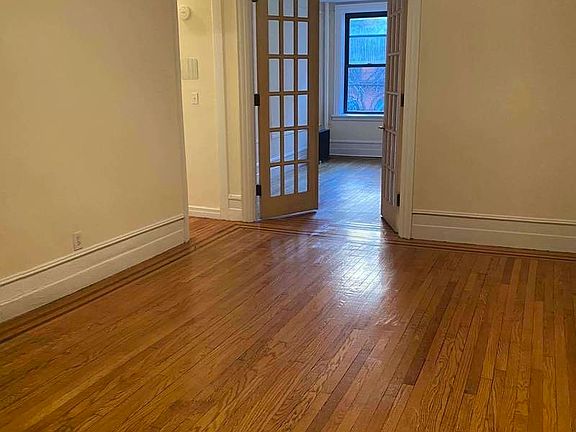 2nd image of 217 E 86th St APT 3B
