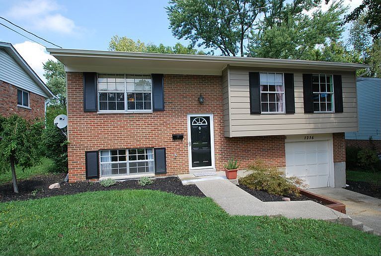 1st image of 1216 Deliquia Dr