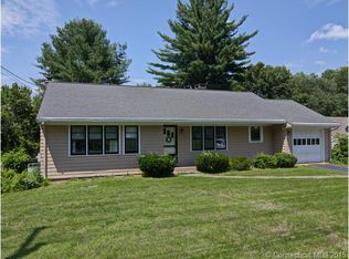 62 Bartlett St, Portland, CT 06480