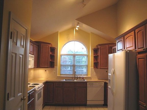 2nd image of 11925 Moorland Woods Cir
