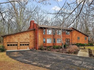 313 Big Rock Rd, Smithville, TN 37166