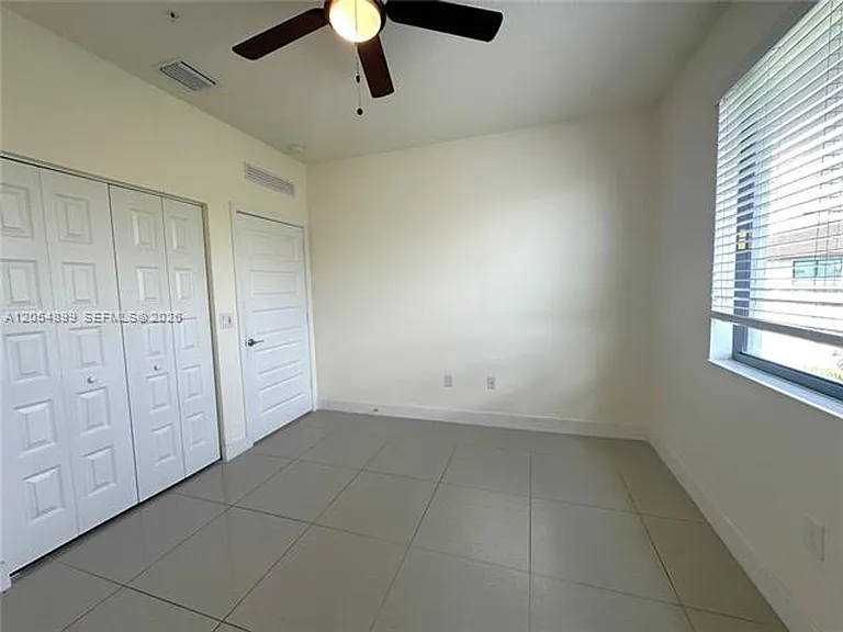 4713 NW 84th Ct #Townhouse 4713 — Photo 12