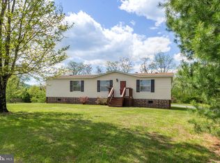 19 Rawls Ln, Washington, VA 22747