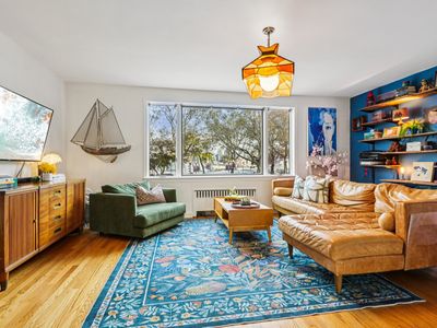 5423 Boulevard East, West New York, NJ, 07093