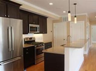 18 Robert St #3, Roslindale, MA 02131