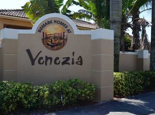 15353 SW 33rd Ln, Miami, FL 33185