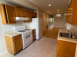 40-18 31st Ave #3R, Astoria, NY 11103