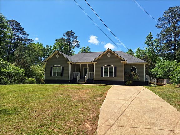 2nd image of 806 Springfield Cir