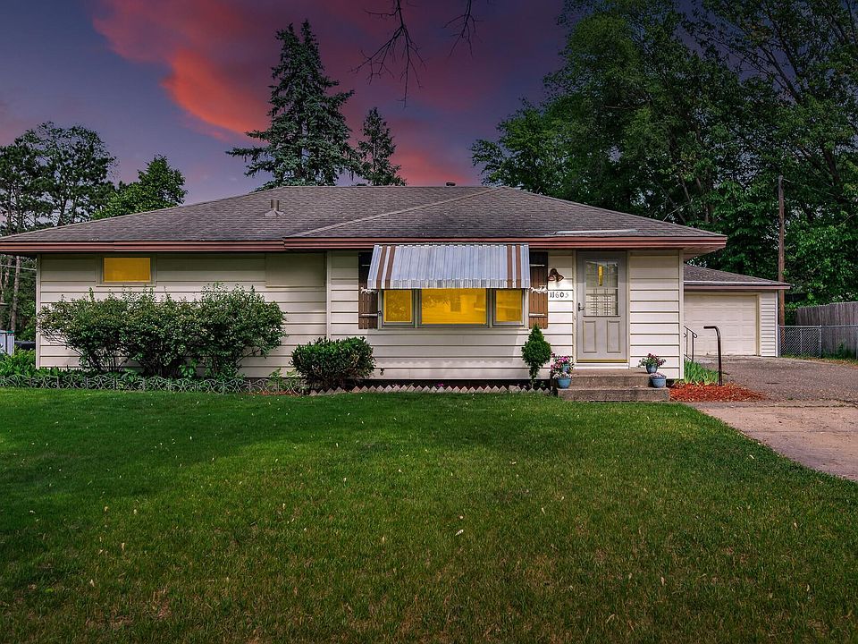 1st image of 11605 Gladiola St NW
