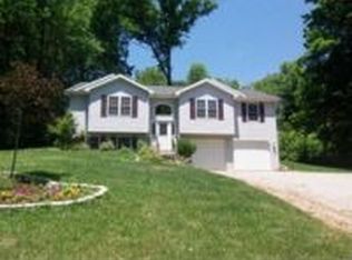 2703 Apple Valley Dr, Howard, OH