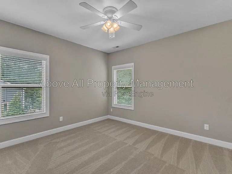 8313 Henderson Rd — Photo 38