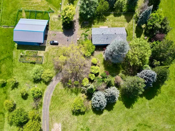 1215 Ridgewood Dr, Kamiah, ID 83536