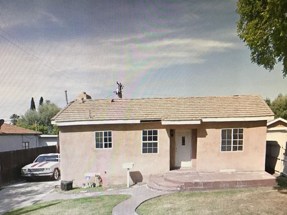 2nd image of 2638 N Lugo Ave