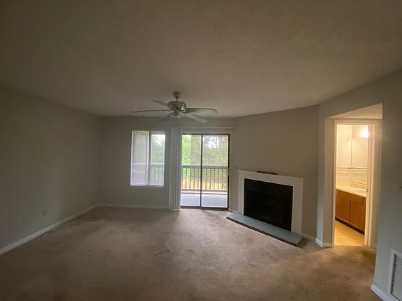 3rd image of 3535 Sable Palm Ln #6F