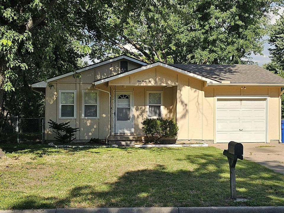 1st image of 926 N Money Ave