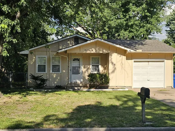 926 N Money Ave, Augusta, KS 67010
