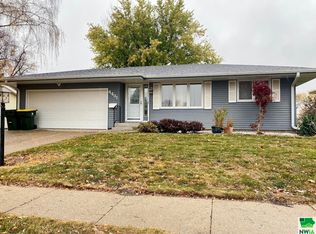 4431 Wellington Ave, Sioux City, IA 51106