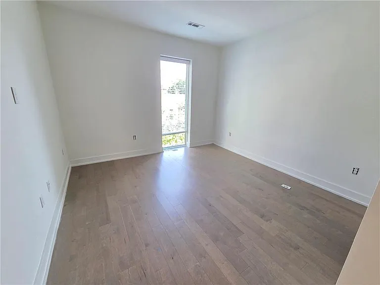 775 Juniper St NE #428 — Photo 11