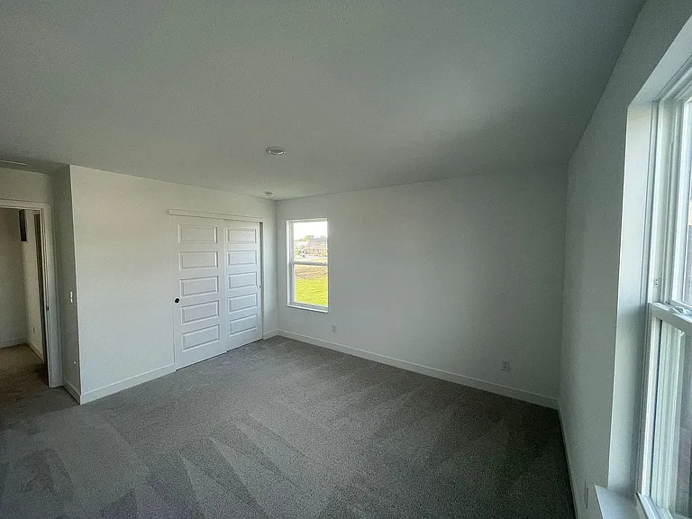 1066 Tansley Ln — Photo 19