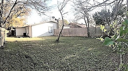 4th image of 11202 Renel Dr #B