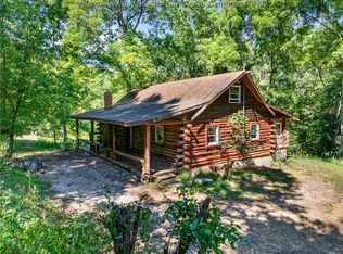 900 Rabbit Jarrell Hollow Rd, Lesage, WV 25537