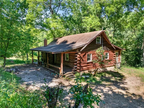 900 Rabbit Jarrell Hollow Rd, Lesage, WV 25537