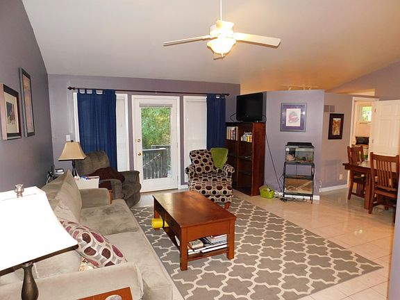 2nd image of 2229 W Haven Dr