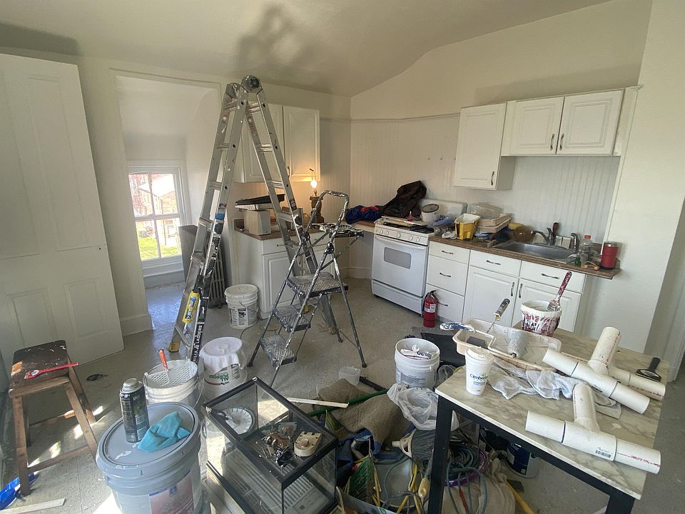1st image of 24 S 2nd St #3