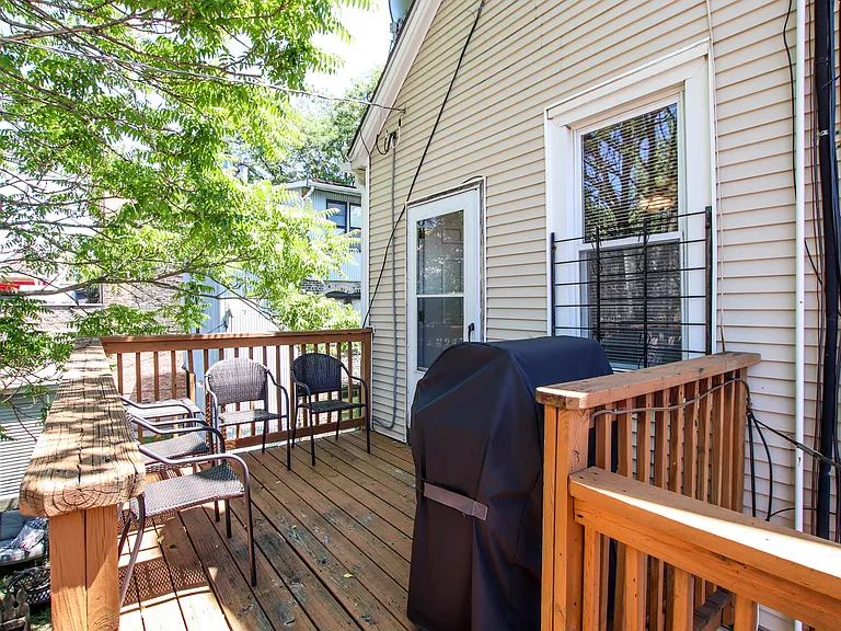 2040 W Charleston St #2R — Photo 9