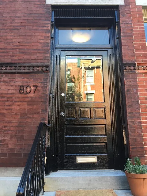 Building Photo - 807 N 21st St #2