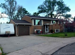 800 Stevens Dr, Cheyenne, WY 82001