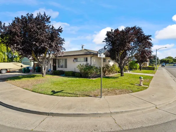 1141 Tamarack Dr, Lodi, CA 95240