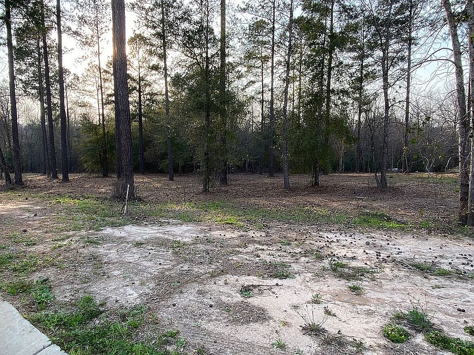 2nd image of 504 Carson Ct