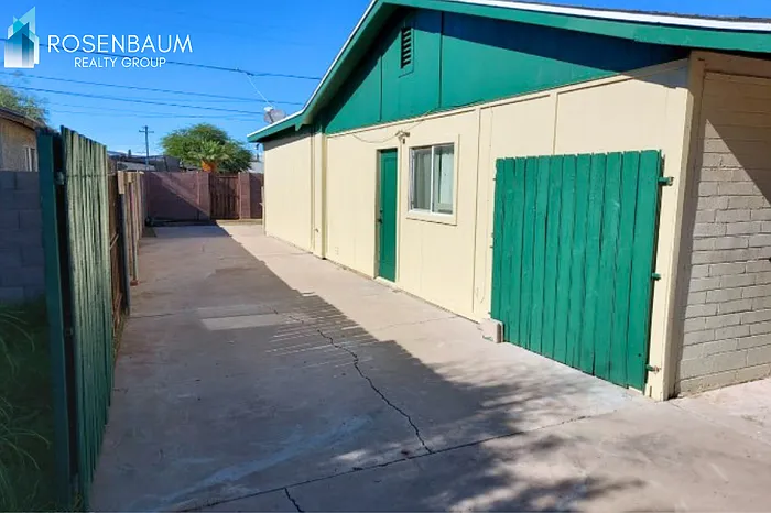 720 E Brenda Dr — Photo 10