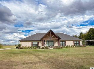 175 Davis Lake Rd, Columbia, LA 71418