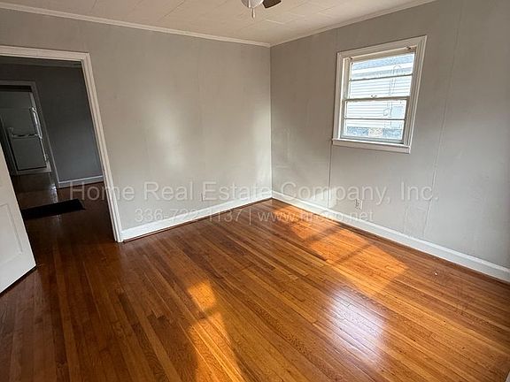 3rd image of 1505 Williamson St