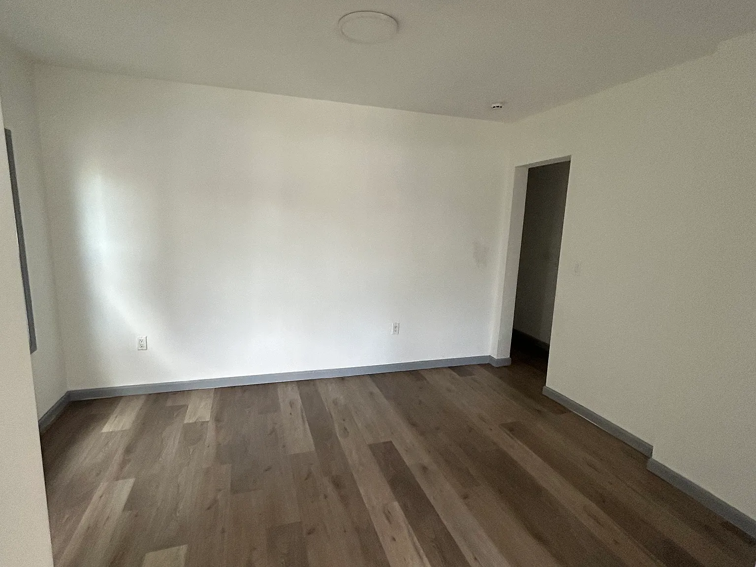2 bed, $1,195 — Photo 2