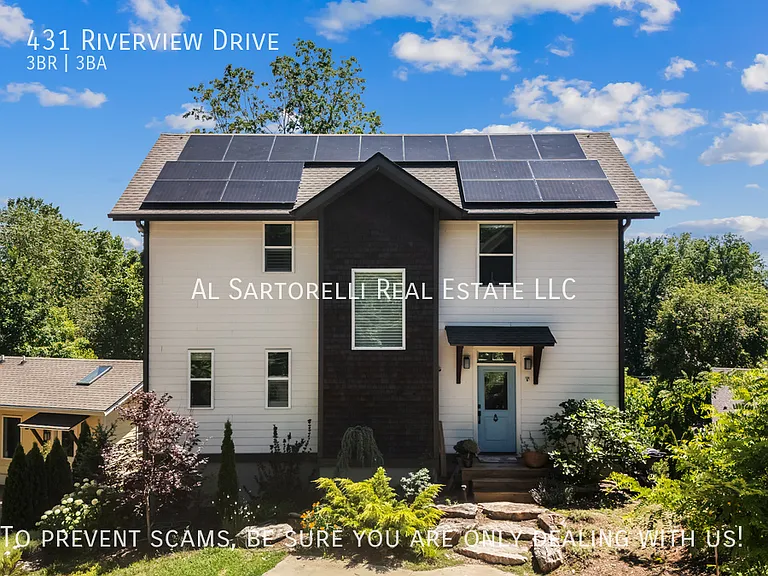431 Riverview Dr — Photo 1
