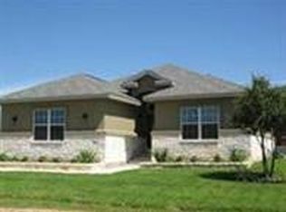 108 Oakwood Dr, Marble Falls, TX 78654
