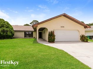 1434 SW Broadview St, Port Saint Lucie, FL 34983