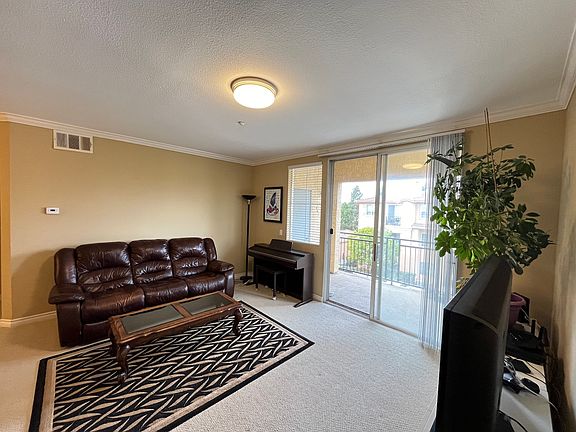 2nd image of 3830 Elijah Ct Unit 424