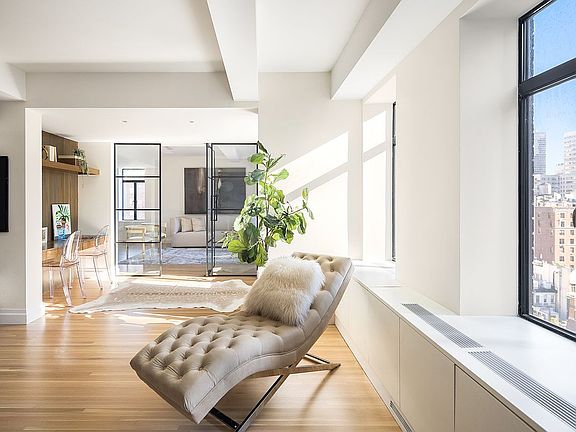 5th image of 737 Park Ave APT 16E