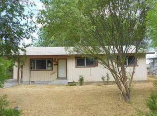 609 N 6th St, Nyssa, OR 97913