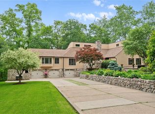 337 Fox Chapel Rd, Pittsburgh, PA 15238